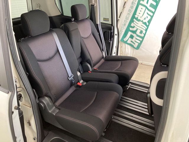 Nissan SERENA 2012-09 192882-10