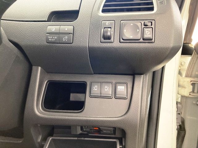 Nissan SERENA 2012-09 192882-25