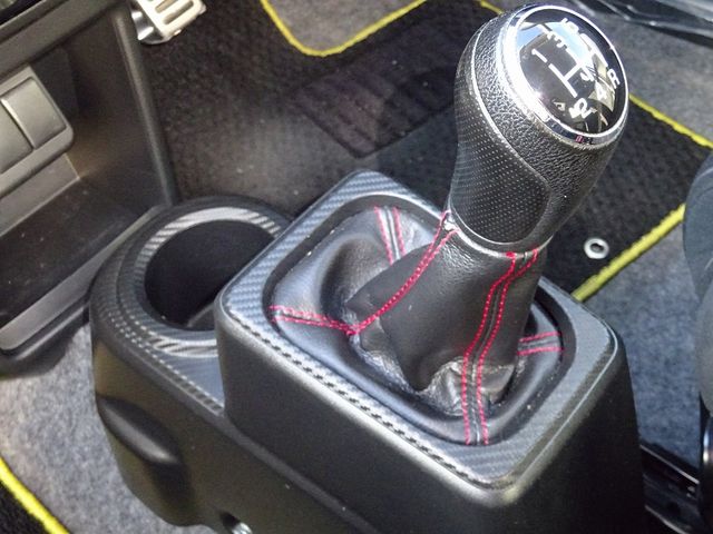 Suzuki ALTO WORKS 2018-12 25232-23