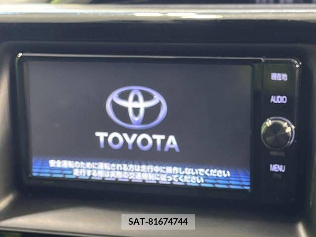 Toyota VOXY 2018-04 321709-2