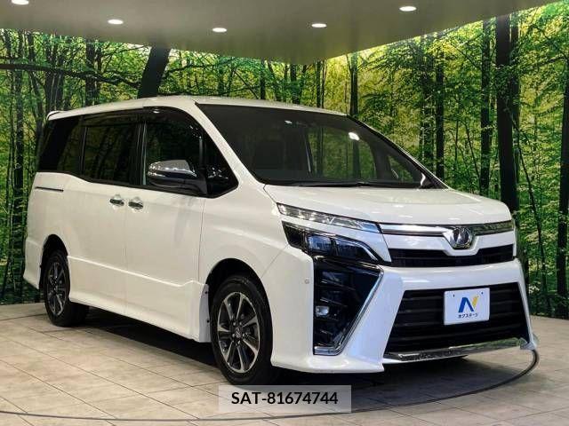 Toyota VOXY 2018-04 321709-17