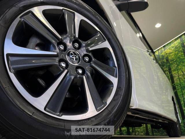 Toyota VOXY 2018-04 321709-14