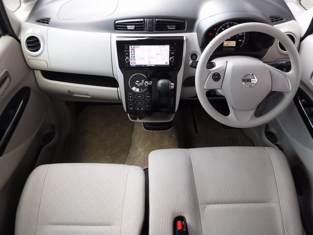 Nissan DAYZ 2018-05 180773-1
