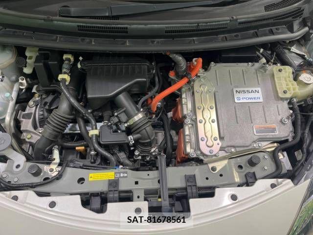 Nissan NOTE 2018-03 279856-18