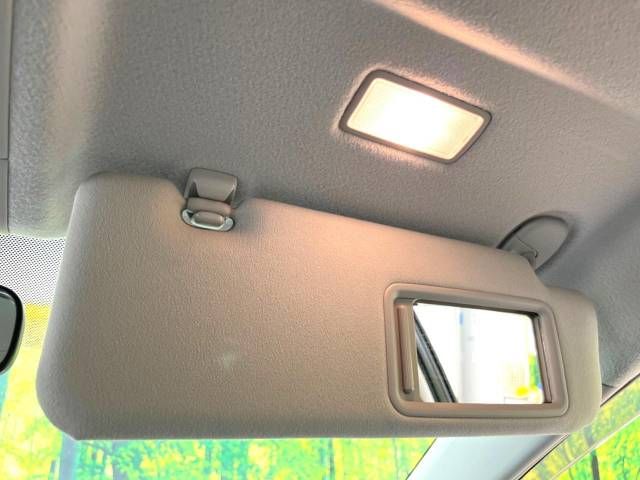 Toyota PRIUS 2011-03 10183-6