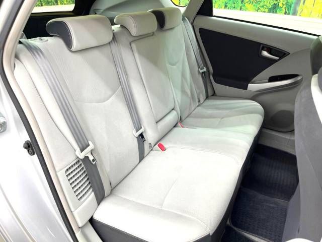 Toyota PRIUS 2011-03 10183-9