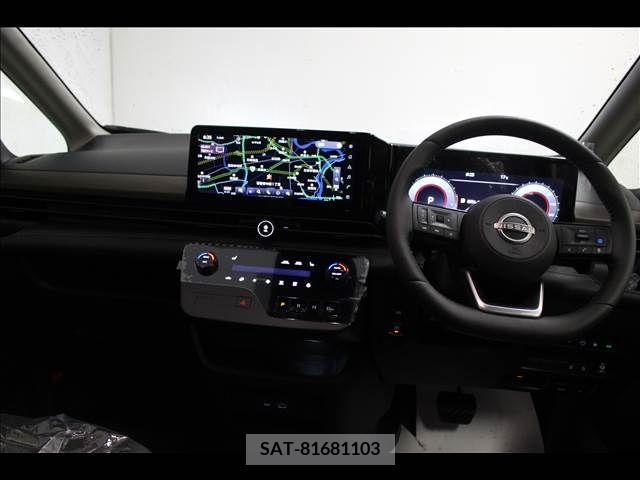 Nissan SERENA 2023-08 284279-19