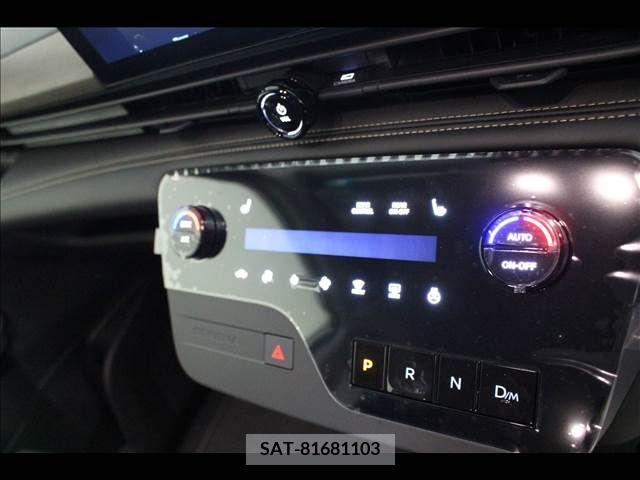 Nissan SERENA 2023-08 284279-14