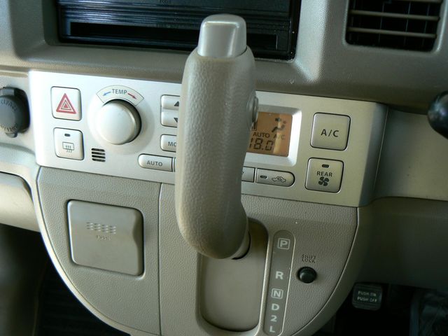 Suzuki EVERY WAGON 2008-01 16519-9