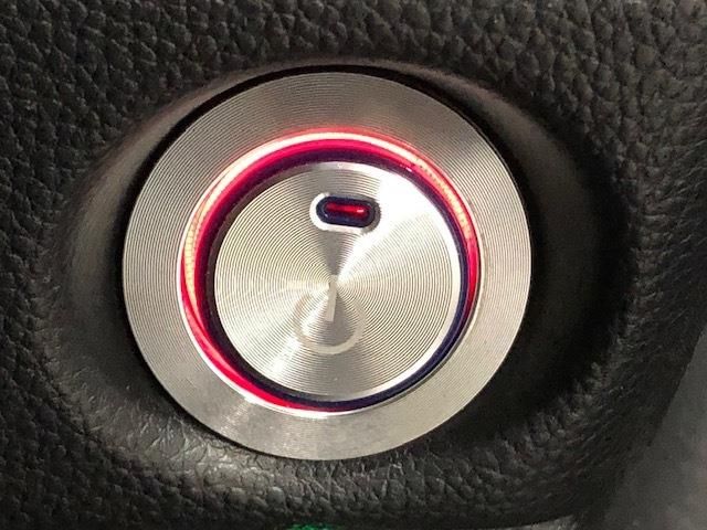 Honda N BOX CUSTOM 2018-03 194910-17