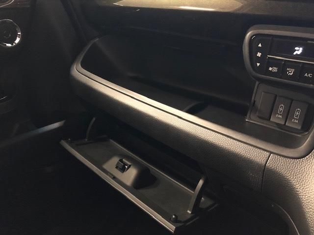 Honda N BOX CUSTOM 2018-03 194910-20