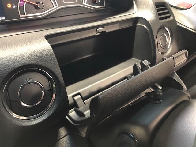 Honda N BOX CUSTOM 2018-03 194910-18