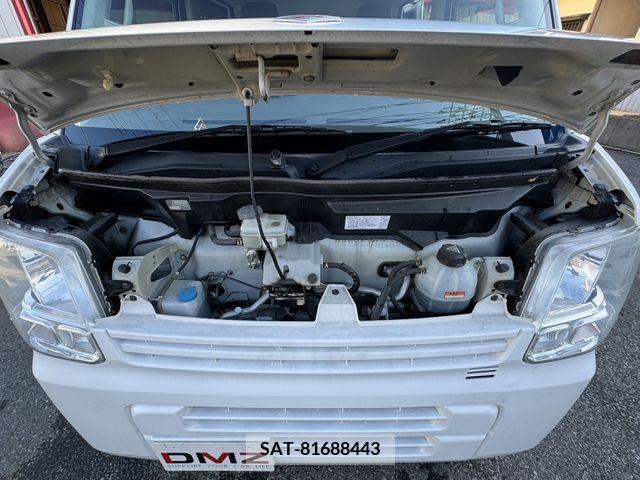 Suzuki EVERY 2017-05 373372-24