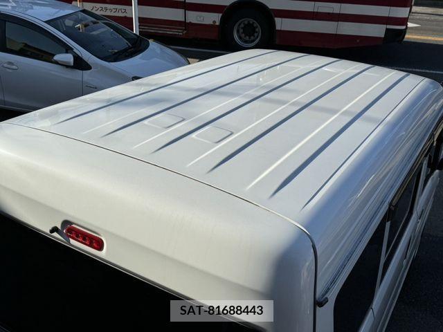 Suzuki EVERY 2017-05 373372-8