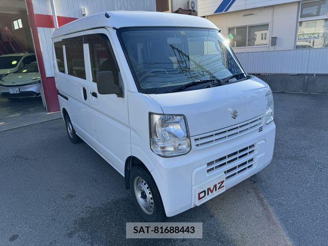 Suzuki EVERY 2017-05 373372-1