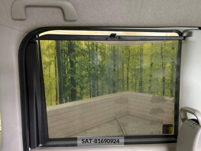 Daihatsu TANTO 2015-08 310122-4