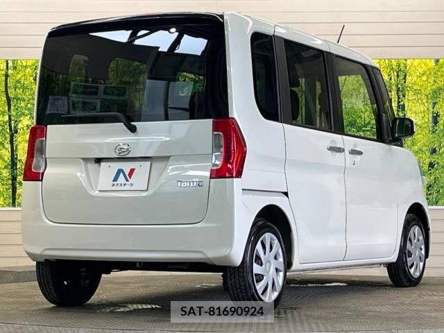 Daihatsu TANTO 2015-08 310122-17