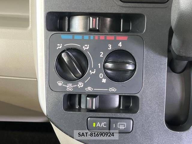 Daihatsu TANTO 2015-08 310122-6