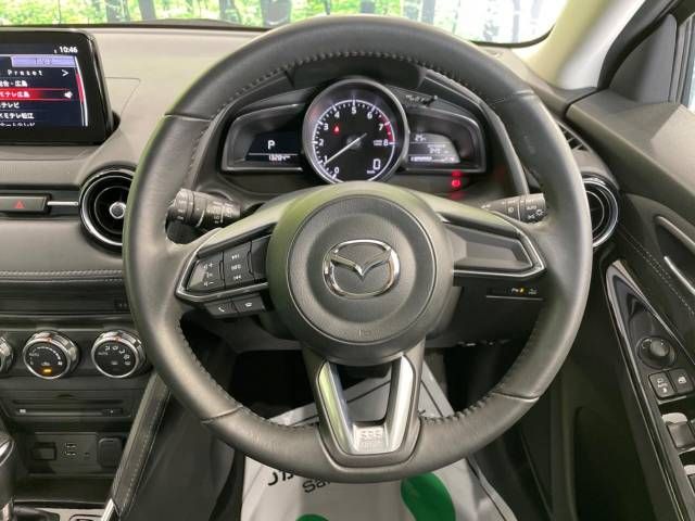 Mazda DEMIO 2018-01 9911-11