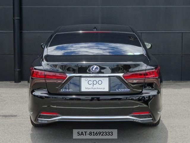 Lexus LS 2021-02 388349-4