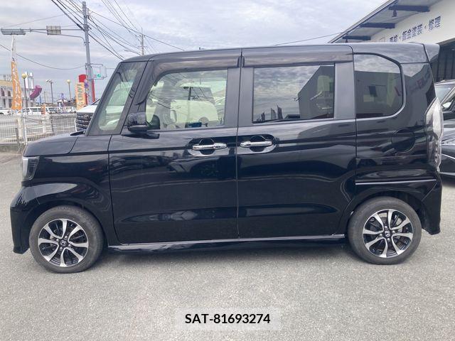 Honda N BOX CUSTOM 2018-04 256040-1