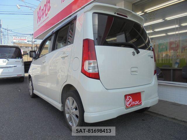 Suzuki WAGON R 2012-05 241496-2