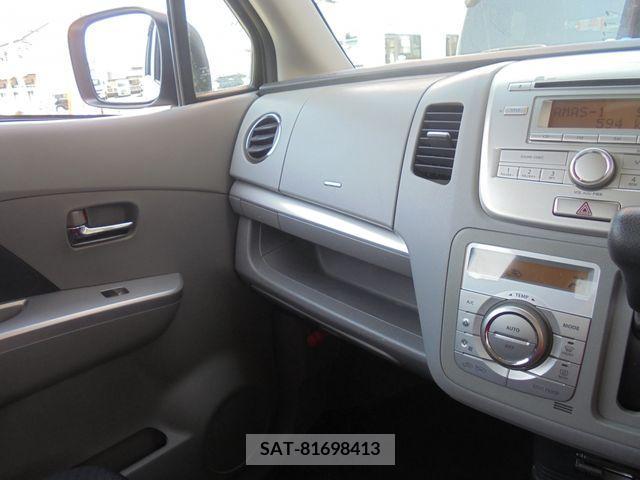 Suzuki WAGON R 2012-05 241496-11