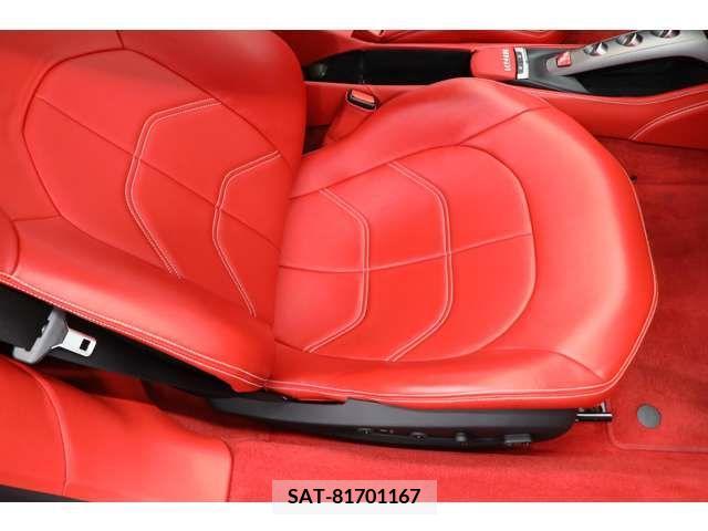 Ferrari 488 GTB 2016-05 321092-5