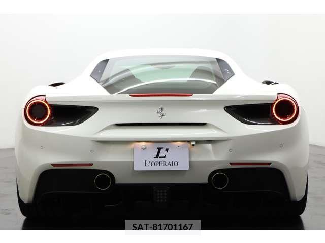 Ferrari 488 GTB 2016-05 321092-18