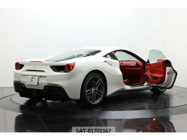 Ferrari 488 GTB 2016-05 321092-3