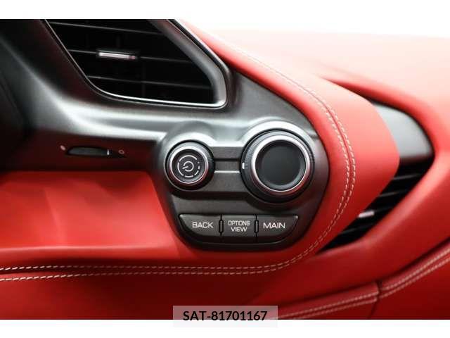 Ferrari 488 GTB 2016-05 321092-10