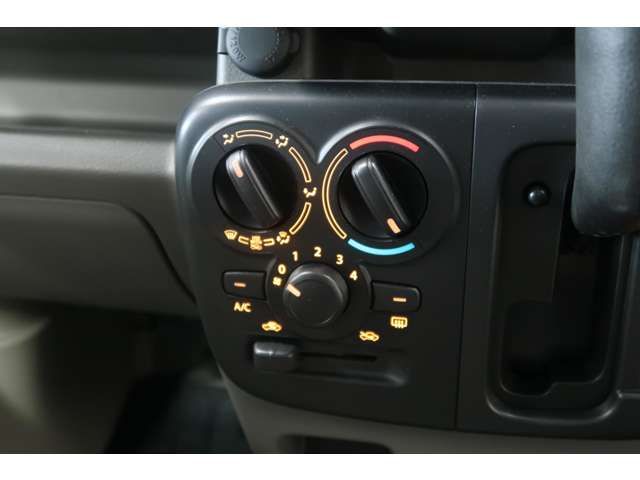 Suzuki EVERY 2023-05 15553-3