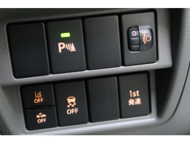 Suzuki EVERY 2023-05 15553-4