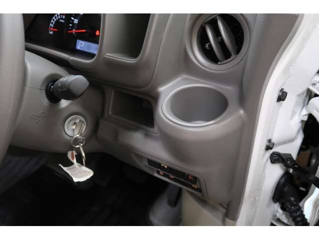 Suzuki EVERY 2023-05 15553-9