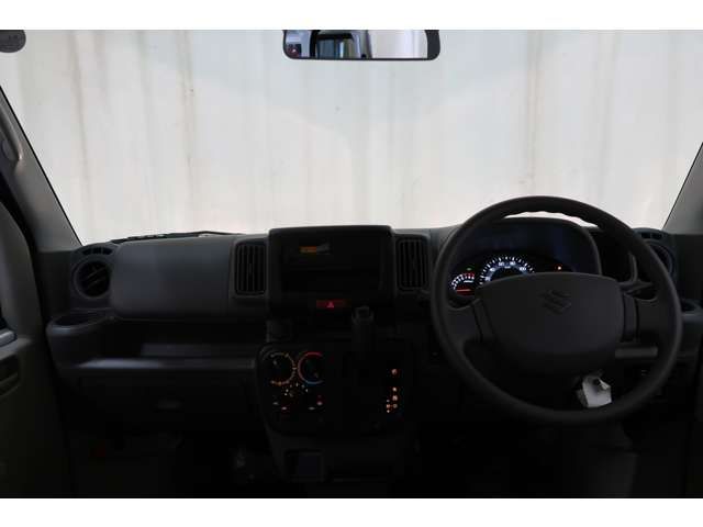 Suzuki EVERY 2023-05 15553-11