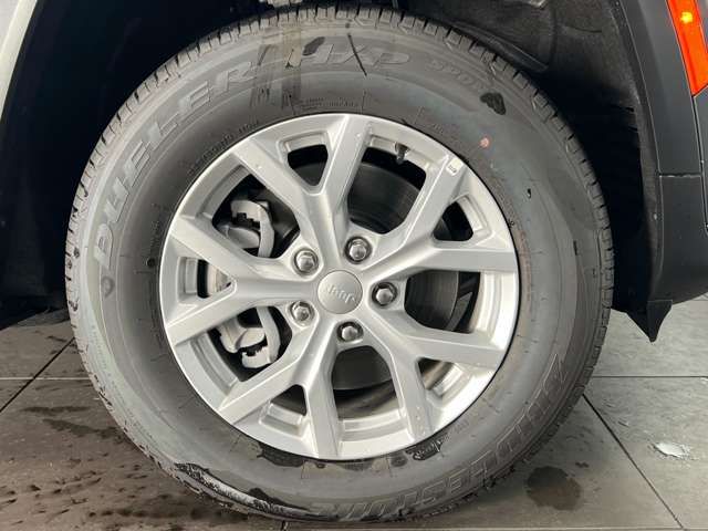 Jeep GRAND CHEROKEE 2023-03 14823-15