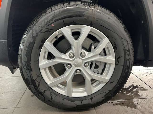 Jeep GRAND CHEROKEE 2023-03 14823-14