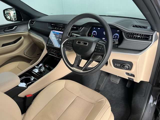 Jeep GRAND CHEROKEE 2023-03 14823-1