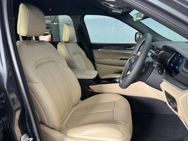 Jeep GRAND CHEROKEE 2023-03 14823-12