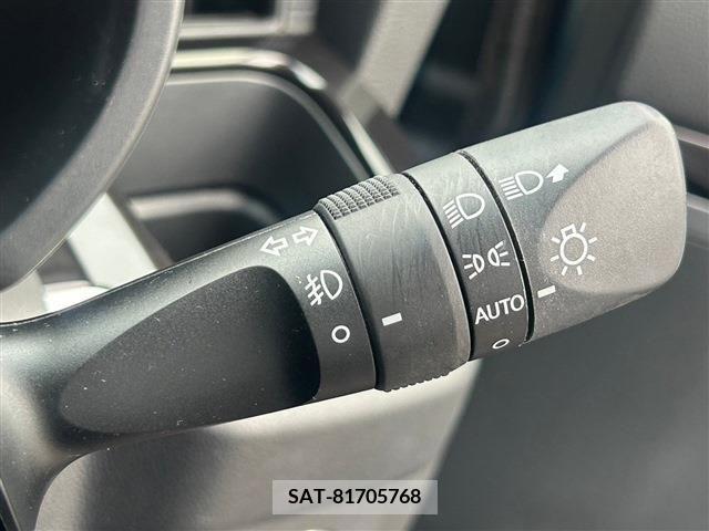 Subaru STELLA 2019-04 256083-18