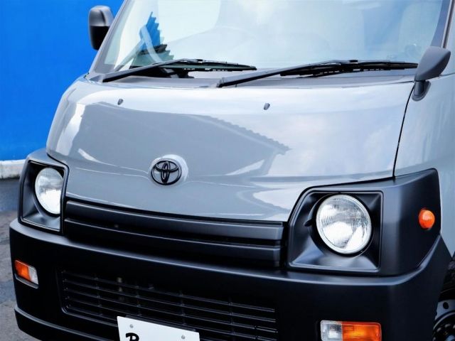 Toyota LITEACE VAN 2017-01 29284-4