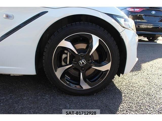 Honda S660 2015-06 372511-13