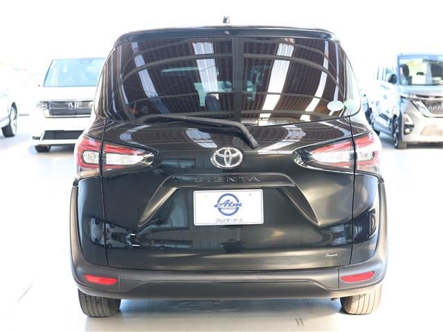 Toyota SIENTA 2021-03 194685-21