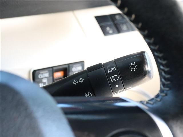 Toyota SIENTA 2021-03 194685-28