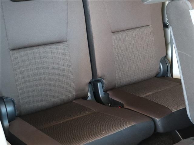 Toyota SIENTA 2021-03 194685-13
