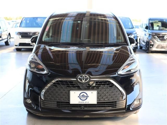 Toyota SIENTA 2021-03 194685-19
