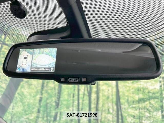 Nissan NOTE 2014-03 302341-4