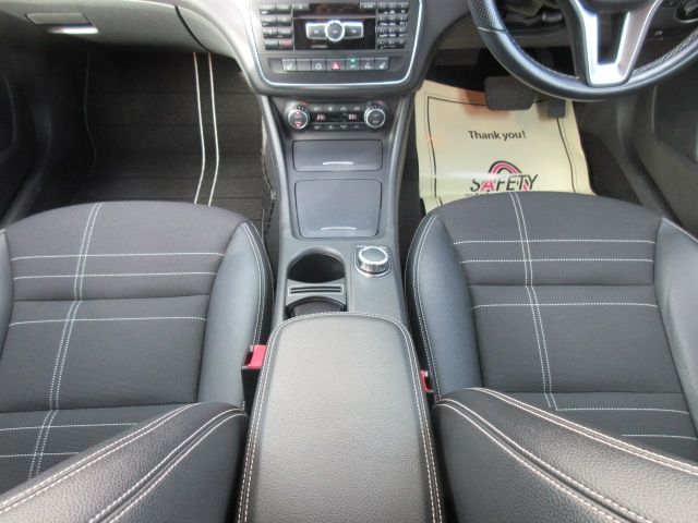 Mercedes Benz GLA-CLASS 2014-12 192406-25