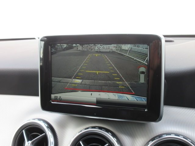 Mercedes Benz GLA-CLASS 2014-12 192406-21