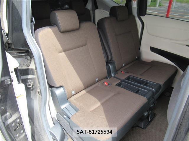 Toyota SIENTA 2016-07 285045-11
